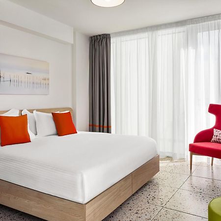 Quadro Hotel, Trademark Collection By Wyndham Saint Julian's Luaran gambar