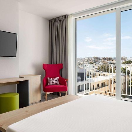 Quadro Hotel, Trademark Collection By Wyndham Saint Julian's Luaran gambar