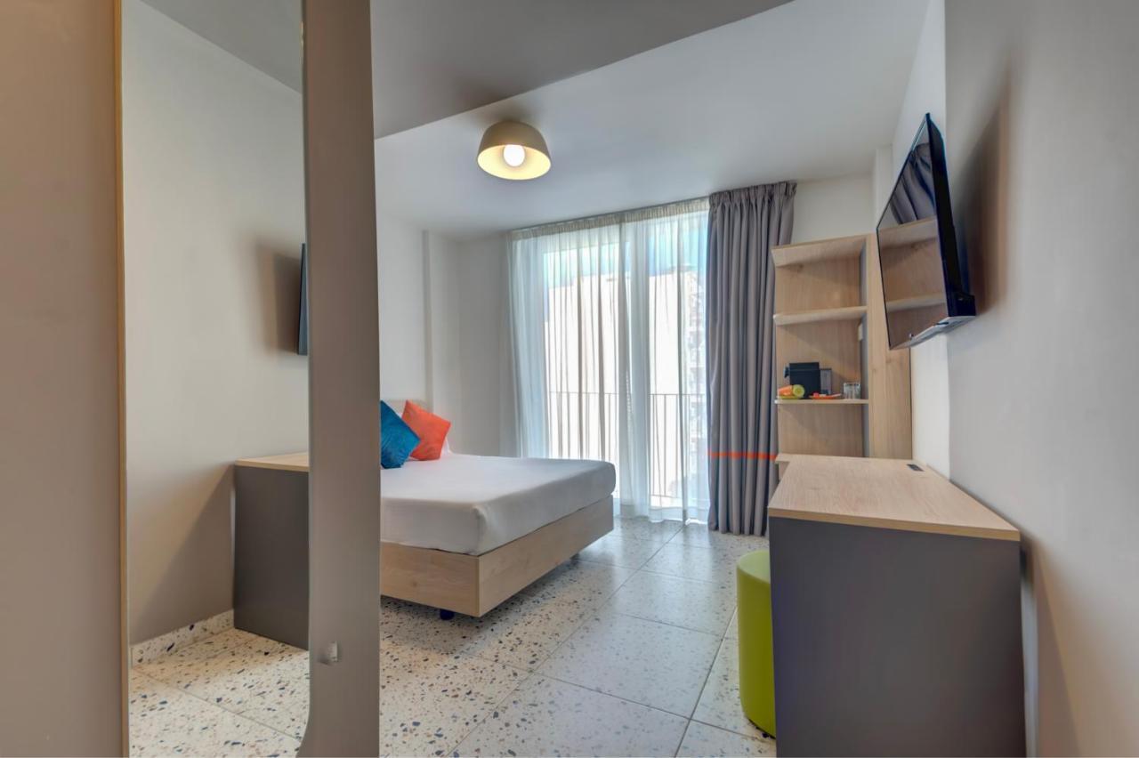 Quadro Hotel, Trademark Collection By Wyndham Saint Julian's Luaran gambar