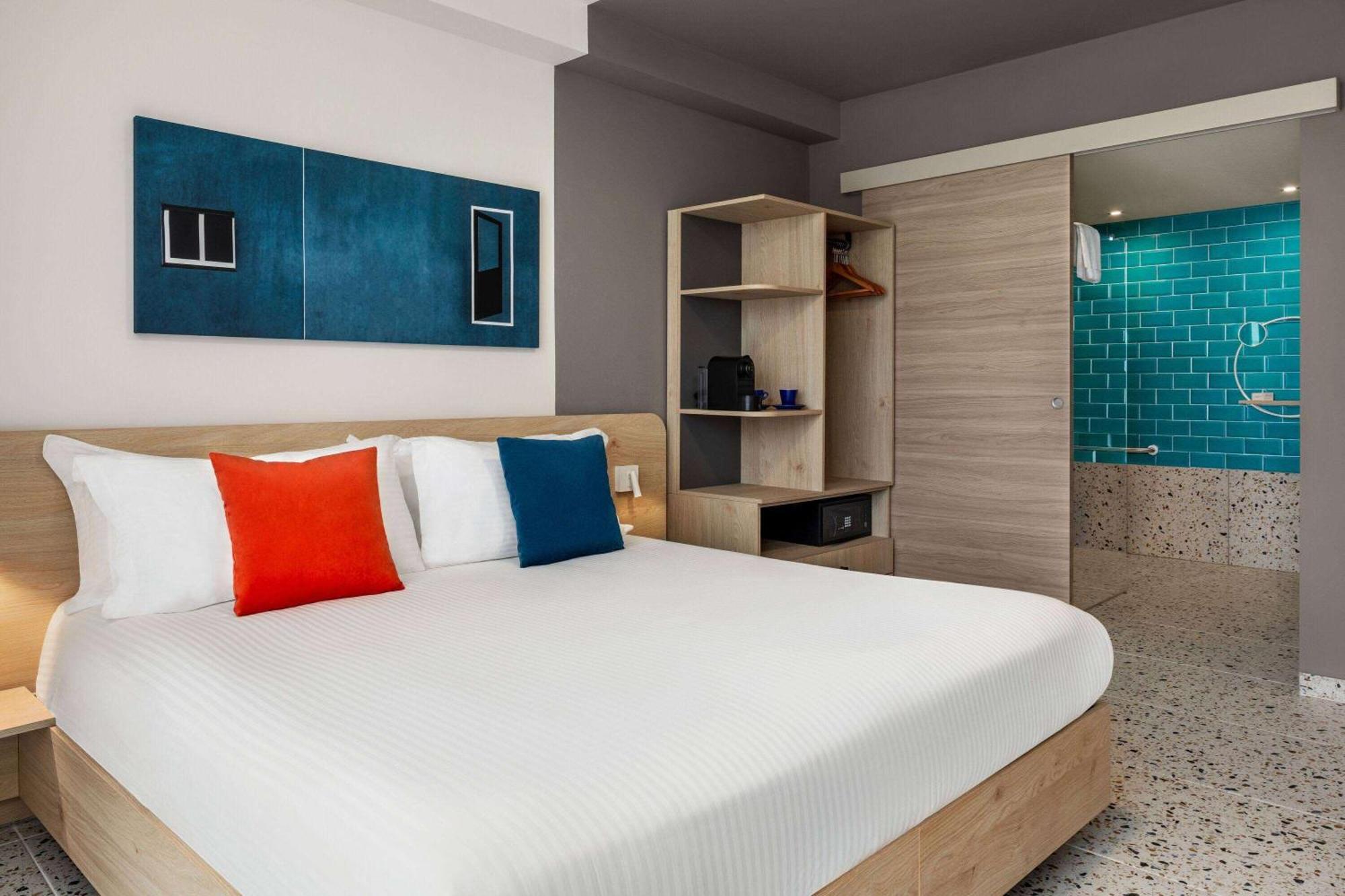 Quadro Hotel, Trademark Collection By Wyndham Saint Julian's Luaran gambar